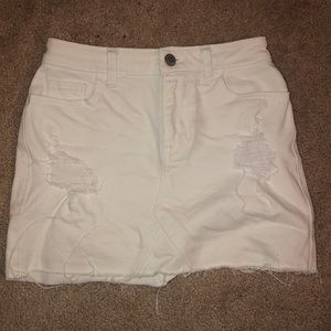 Hollister high rise white jean skirt 23/00